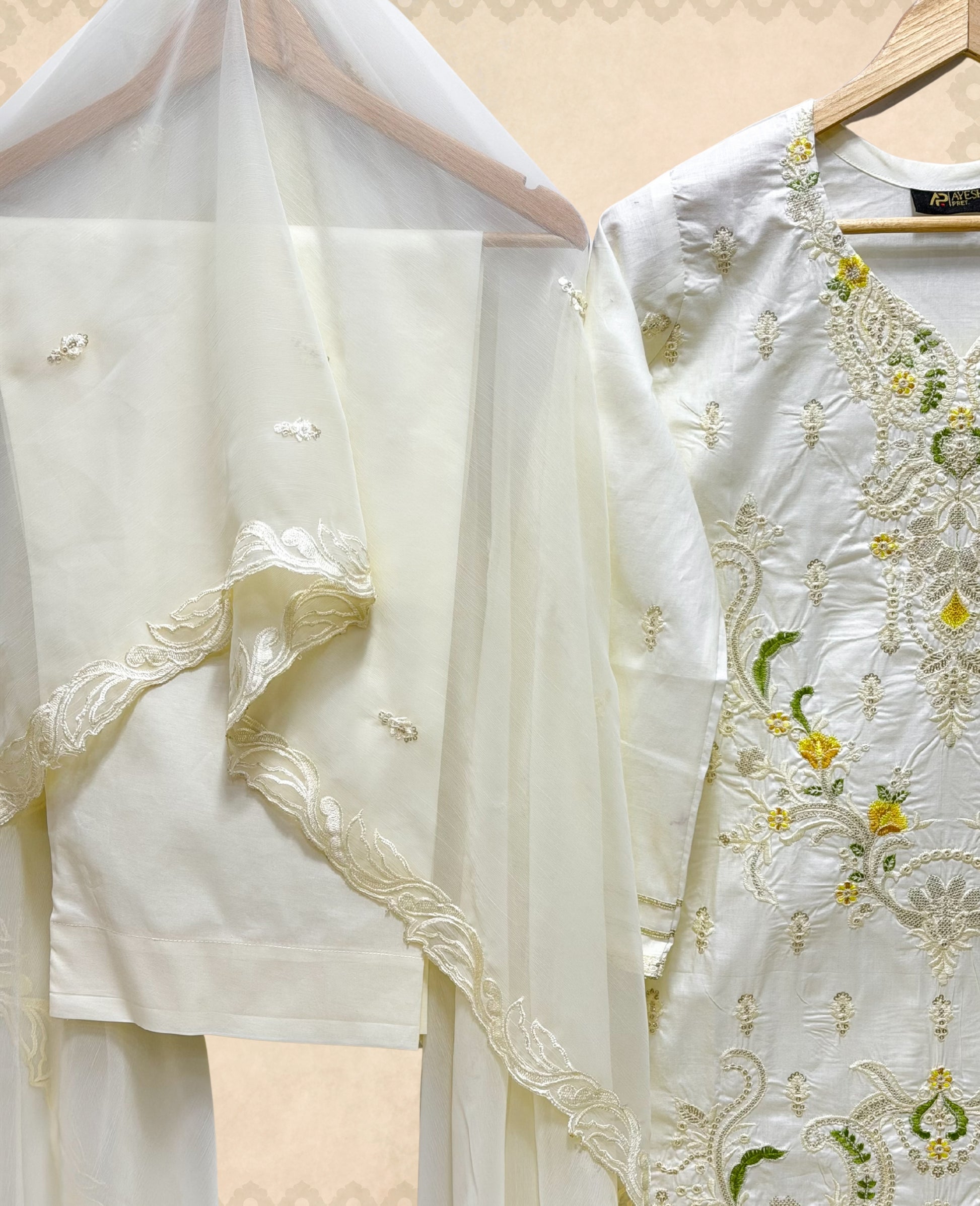 Zara Noor Embroidered Eid 3PC Ayesha Pret Zara Noor Embroidered Eid 3PC Ayesha Pret