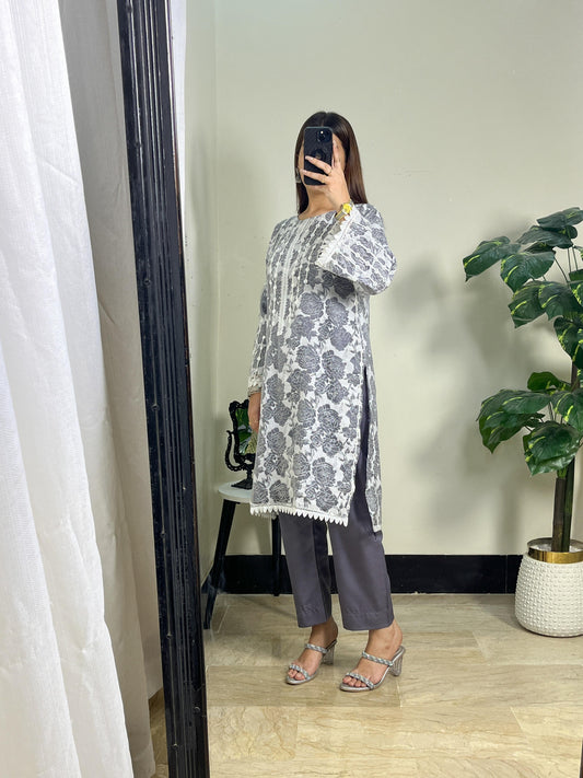 2PC embroidered dress - AP 319
